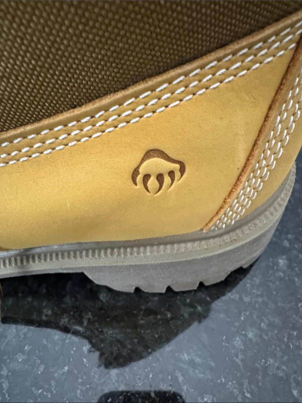 Wolverine Wheat/Tan Lace-Up Work Boots w/Thinsulate. 10.5